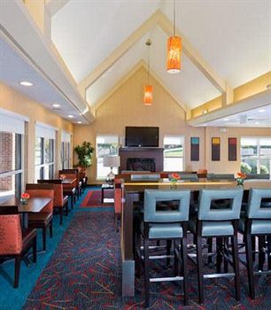 Residence Inn Rockford 3*