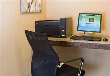 Residence Inn Rockford Hotel 3*