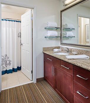 Residence Inn Rockford Hotel 3*